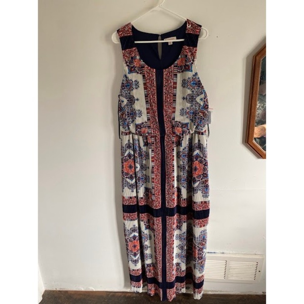Dressbarn Womens Pleated Maxi Dress Blue Red Geometric Medallion Print Size 18